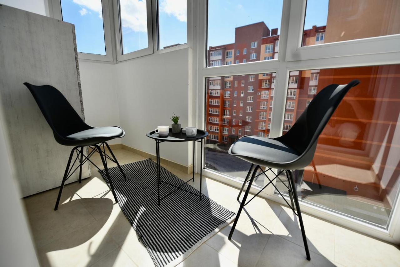 Cozy Apartment Next To The Park Ternopil Eksteriør bilde